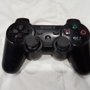 Sony Black DualShock Controller